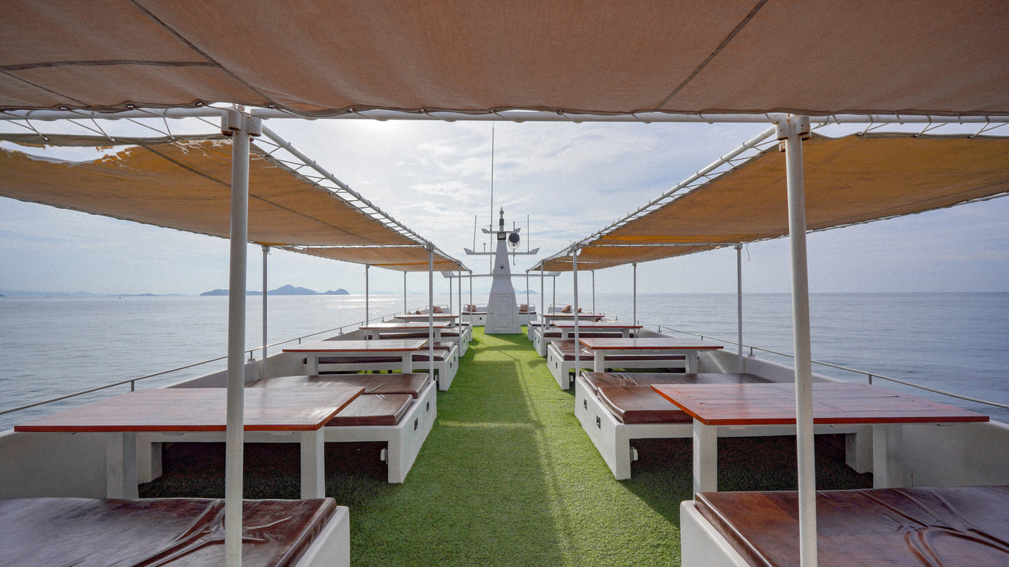Ocean-Angel-Sundeck-and-Relax-Area-1