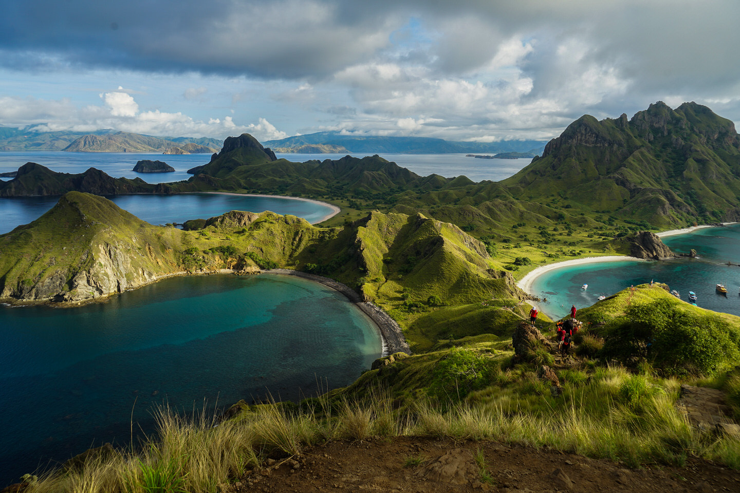 Pulau_Padar_bajo