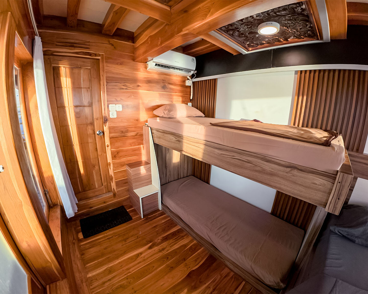 alfathran_rinjani1_cabin_1