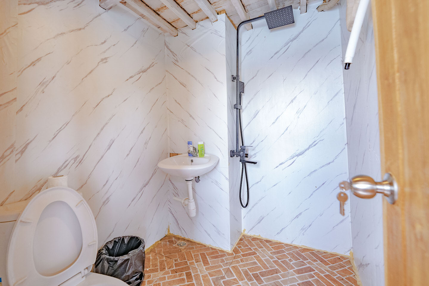 maheswari_masterocean_2_bathroom_1