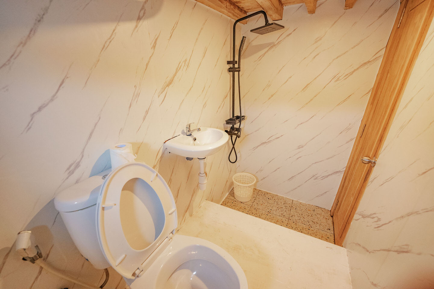maheswari_superior_2_bathroom_2