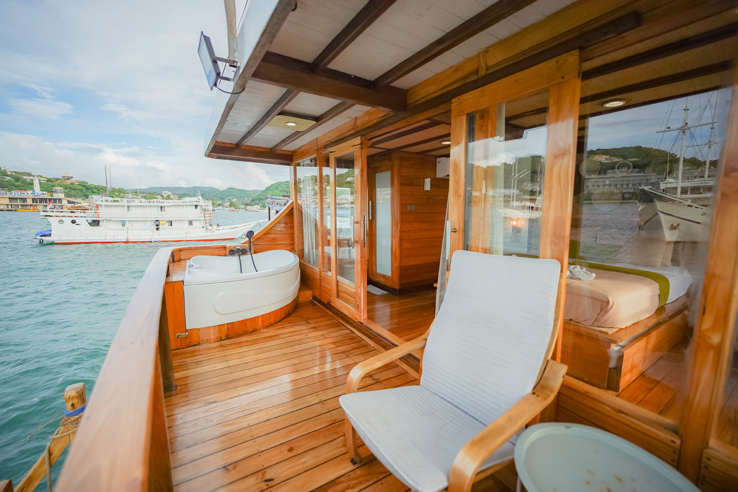 yumana_royalsuite_cabin_10